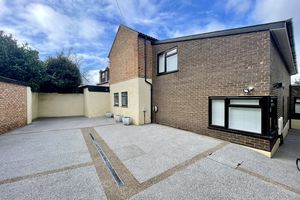 Photo 33- click for photo gallery